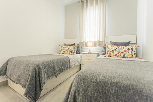 Sun Kissed Beach House Familias - image 8