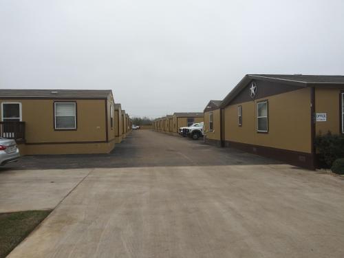 Cotulla Homes - image 14