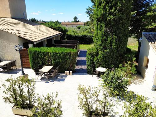 Hôtel Le Mas Des Amandiers - image 14