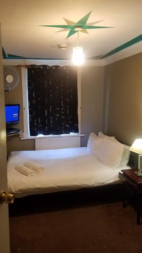 City View Hotel Roman Road - image 2
