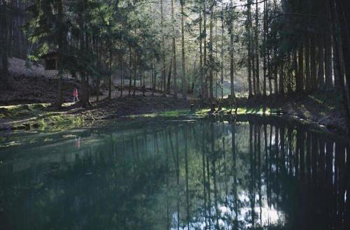 Ferienhaus am See im Bergland