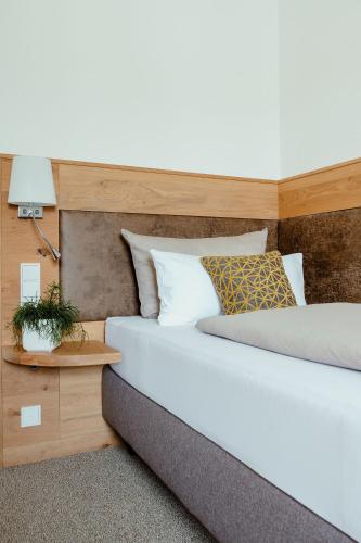 1 twin bed
