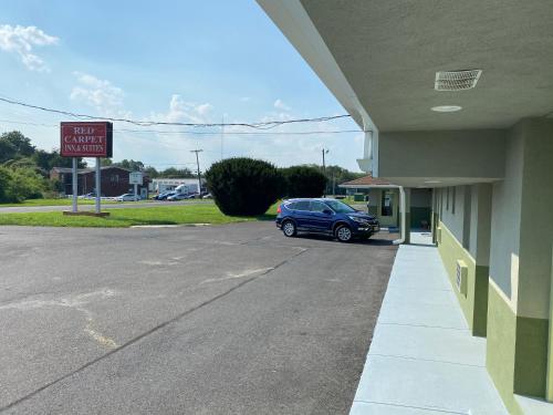 Red Carpet Inn and Suites Wrightstown