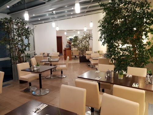 City Hotel Stuttgart - image 11