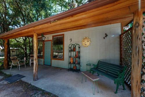 Shamrock Cottage in Ingram, USA