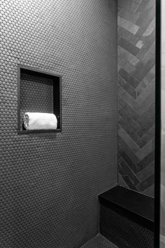 Studio image 6
