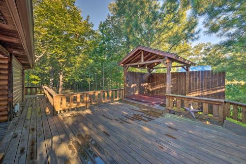 Rustic Broken Bow Retreat with Hot Tub and Deck!