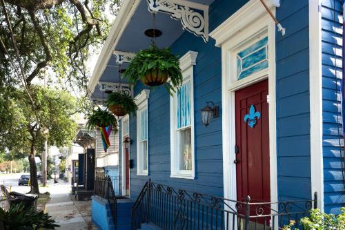 Blue60 Marigny Inn