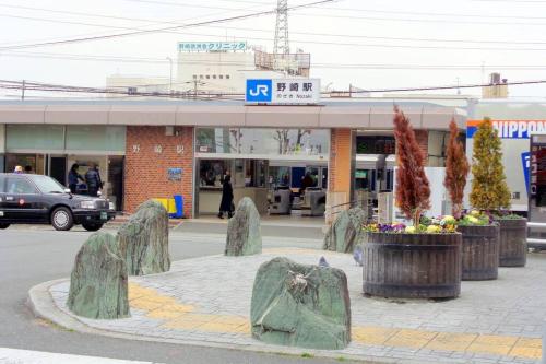 主要駅まで1分の部屋