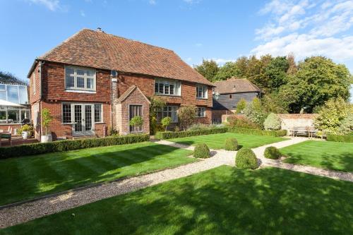 Dormestone Farm by Bloom Stays gîte à louer Charing