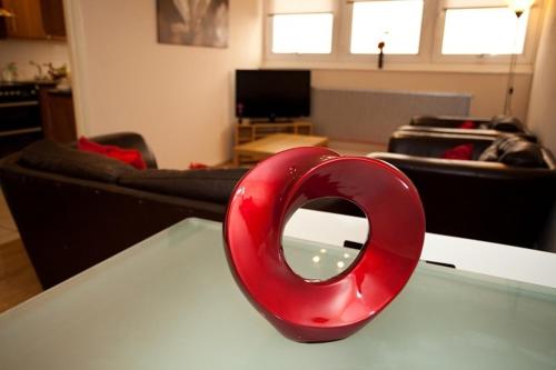 Two-Bedroom Apartment with City View image 10