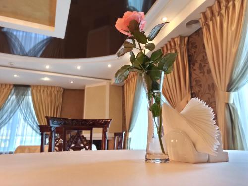 Hotel Status - image 8