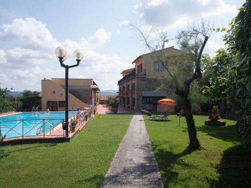 Gorgeous Holiday Home in San Donato in Poggio with Pool gîte à louer San Donato in Poggio