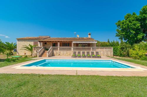Son Pax Petit In Palma