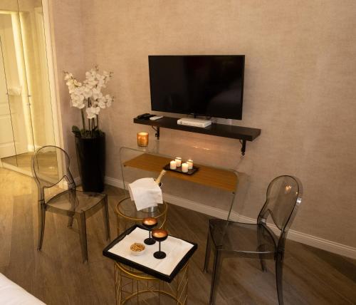 Spagna Boutique Luxury Suites - main image