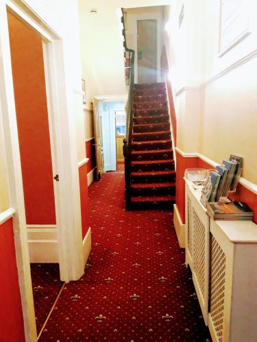 The Berkeley Guesthouse - image 11