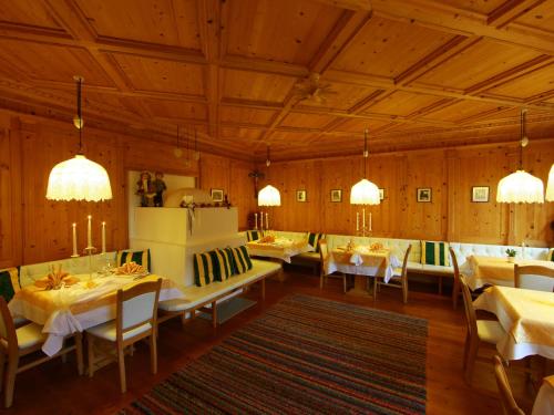 Hotel Kristall - image 10