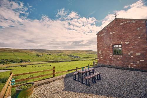 The Red Brick Barn - image 8