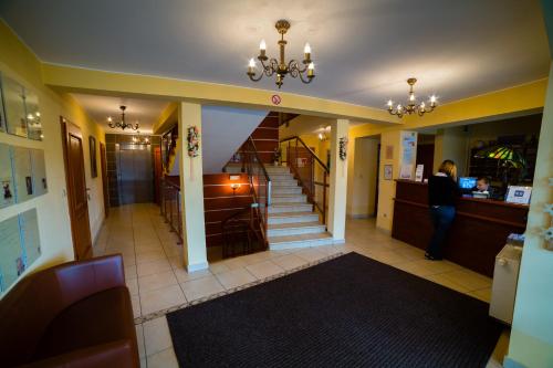 薇拉安娜- 波克耶格斯尼公寓 (Willa Anna - Pokoje Goscinne) in 戈薩科維斯茲德魯伊