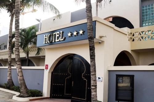 Airport Hotel