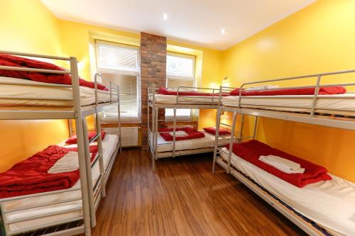 Do Step Inn Home - Hotel & Hostel – Vienna, NY
