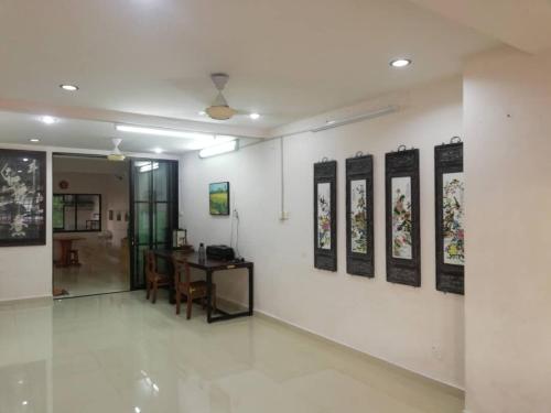 Sweethome for 7 travellers at seremban