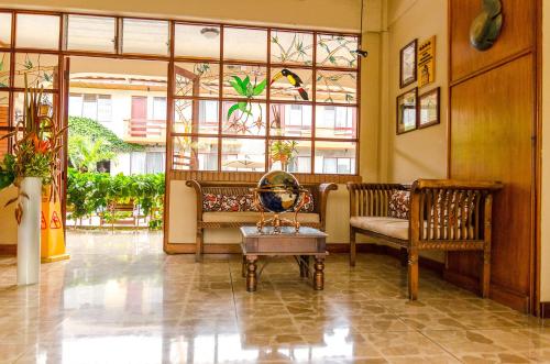Lobby, La Sabana Hotel Suites Apartments in Mata Redonda
