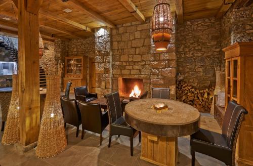 德意志穆勒博尔尼西酒店 (Hotel Deutsche Muehle Bolnisi) in 博尔尼西