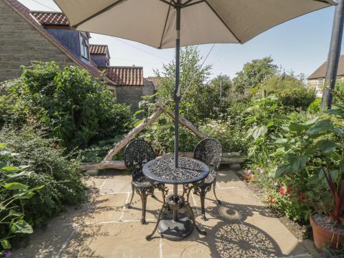 Yeoman's Cottage - image 10