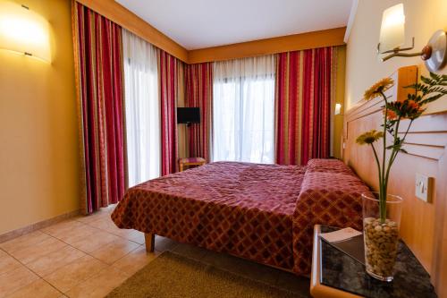 Hotel San Andrea - image 2