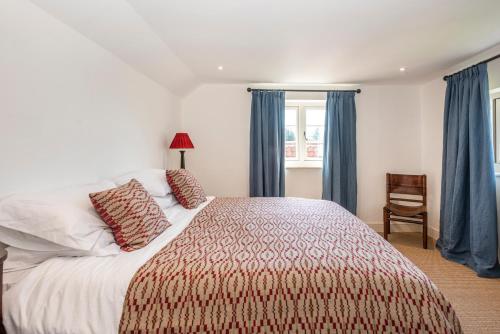 Owl Cottage - image 11