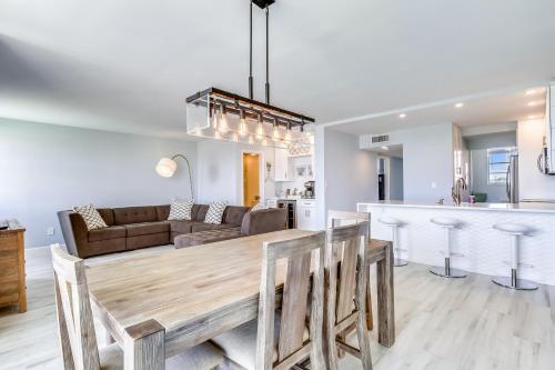 Futura Yacht Club #306 - image 8