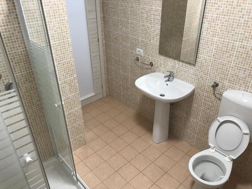 Triple Room with Private Bathroom