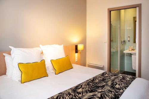 Best Western Plus Hôtel Colbert - image 2
