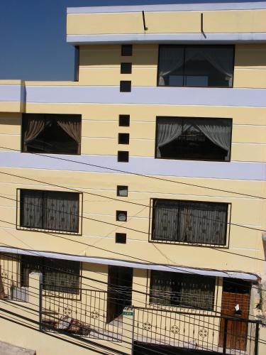 FAMILY SUITE WITH TERRACE IN RENT FOR FOREIGNERS