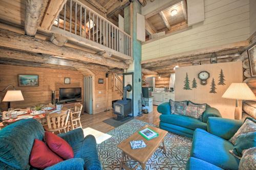 Expansive Moyie Riverfront Cabin - Pets Welcome! - Bonners Ferry