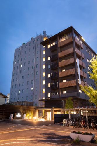 Central Hotel Takeoonsen Ekimae - Takeo