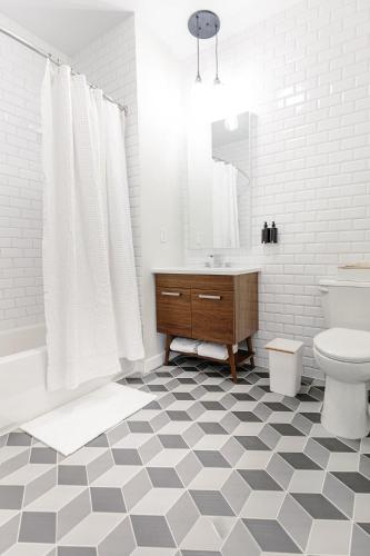Kislak 405 Luxurious 1BR Retreat Above the City in Newark, USA