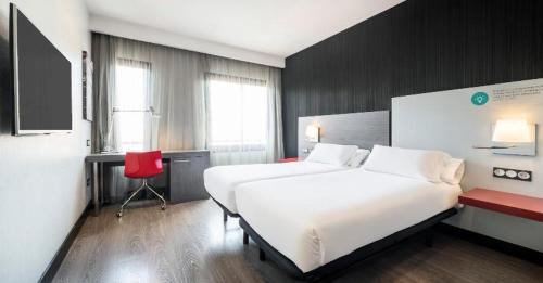 Ilunion Suites Madrid, Madrid (photo 4)