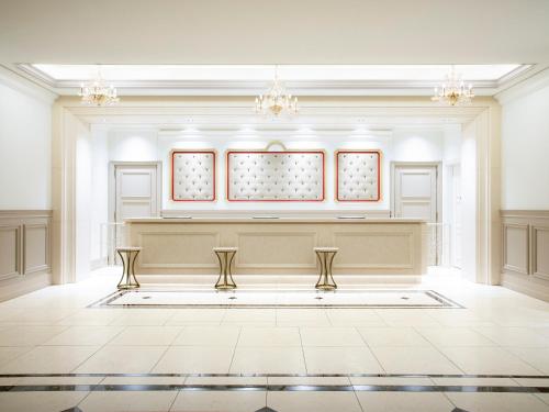 Takarazuka Hotel - Takarazuka