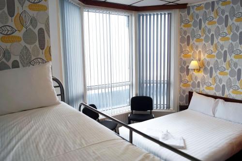 Deluxe Triple Room with Sea View