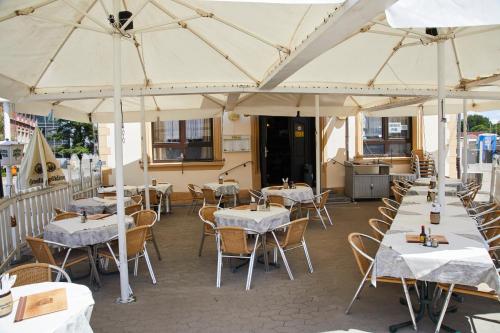 餐廳, Lothringer Hof in 薩爾路易斯