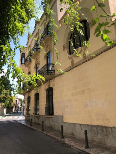 Hotel Noucentista - image 3