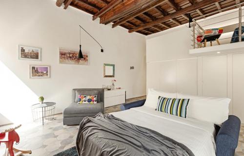 Sleek flat 4 guests 450mt from the Colosseum, Rzym (zdjęcie 7)