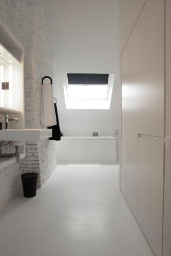 Maison Nationale City Flats & Suites - image 2