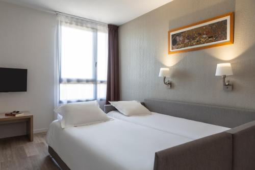 Aparthotel Adagio Access Avignon - image 10