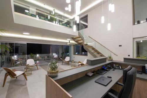Incognito Creta Luxury Suites and More 2