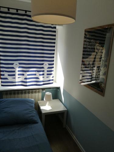 1 twin bed