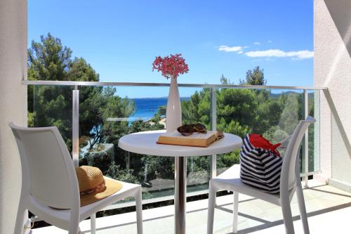 Superior Double room with Balcony - Sea Side View