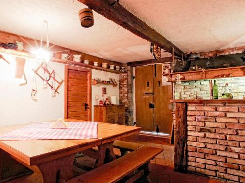 Apartment Beni-1 by Interhome in โปบรี